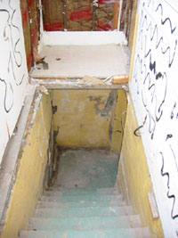 stairs to basement